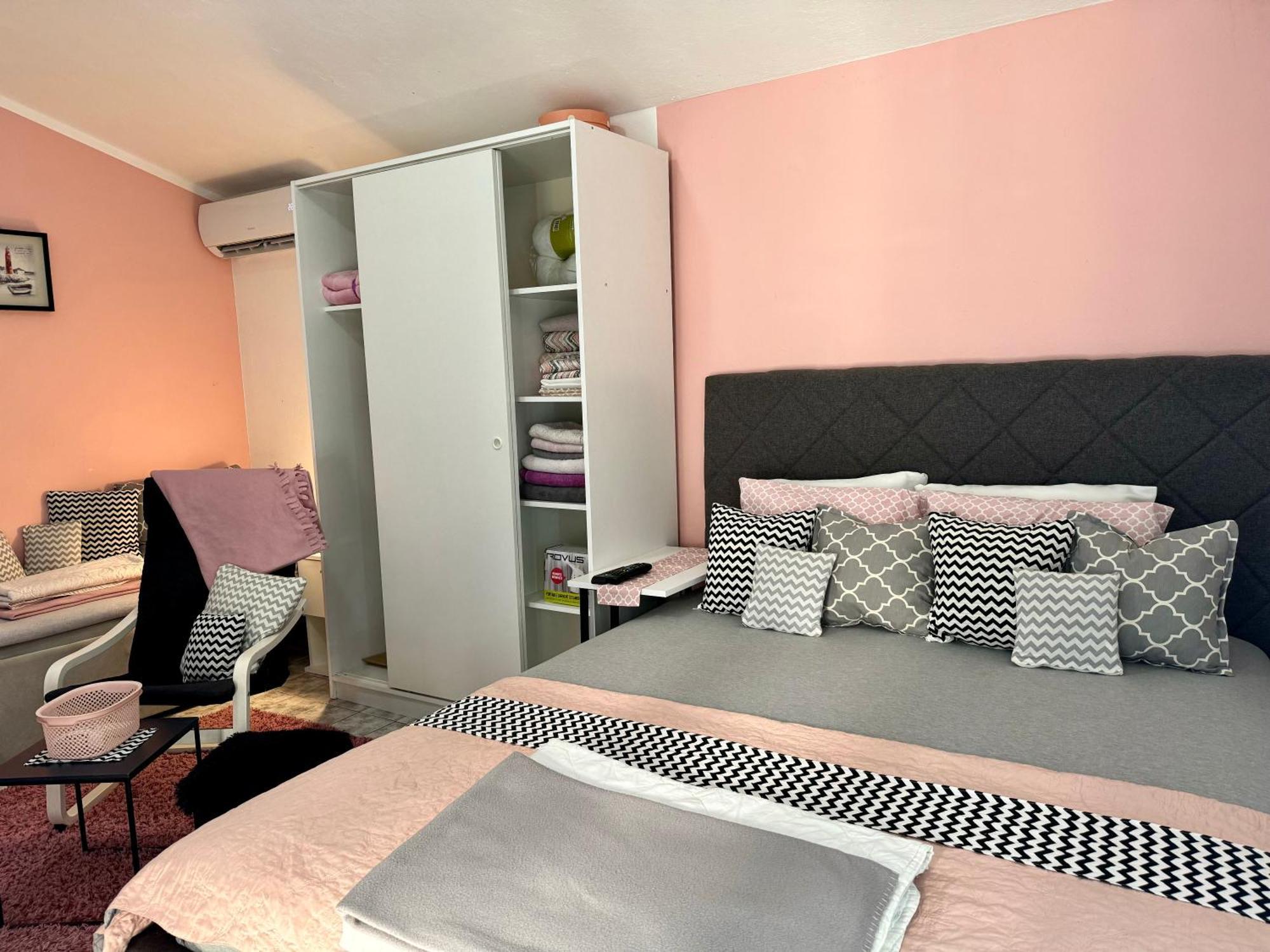 Aparthotel Maxim Kotor Eksteriør bilde